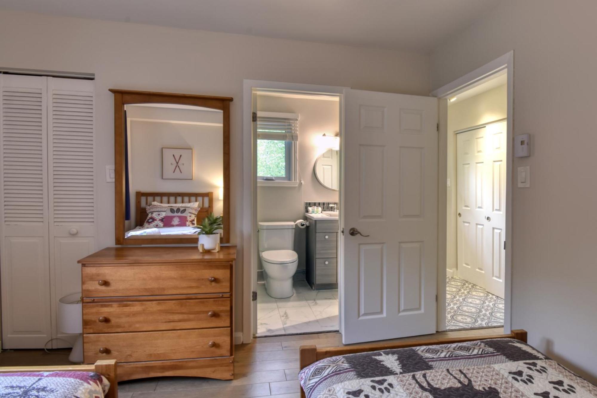 Stunning Condo - View On Lake Tremblant & Mountain Mont-Tremblant Eksteriør billede